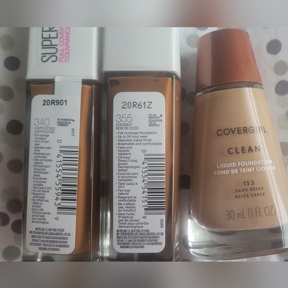 Makeup - Picture 2 of 2